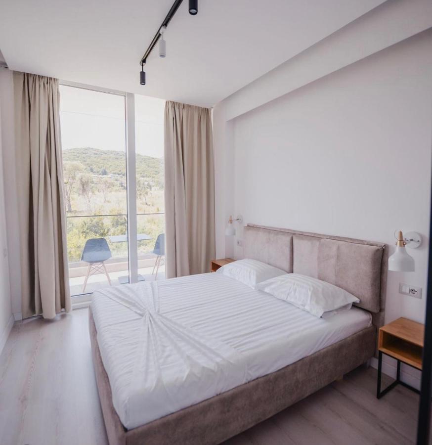 Vila Natali Himare Exteriör bild
