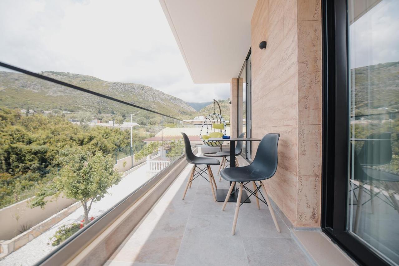 Vila Natali Himare Exteriör bild