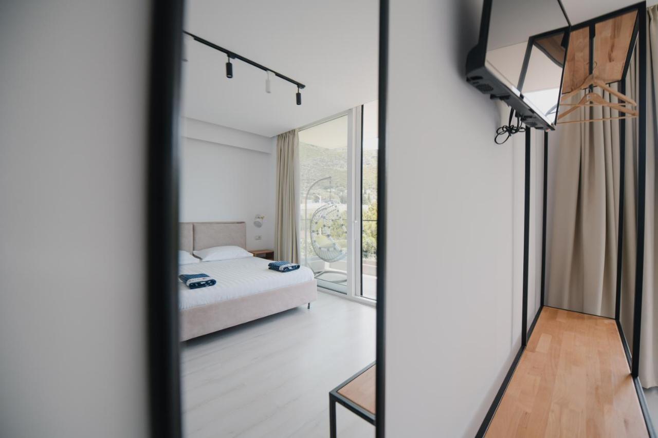 Vila Natali Himare Exteriör bild